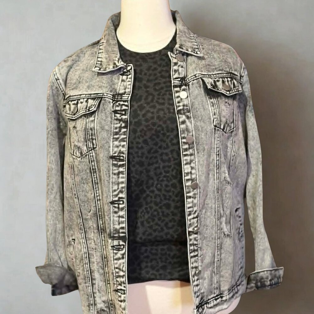 BUNDLE:  Black Denim Distressed Jacket (2x) paired with an XL Black Leopard Tee